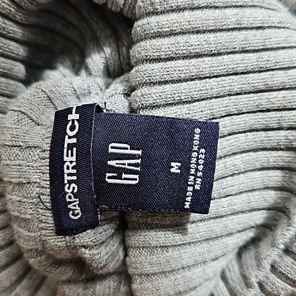 Gap Turtleneck - Picture 4 of 4